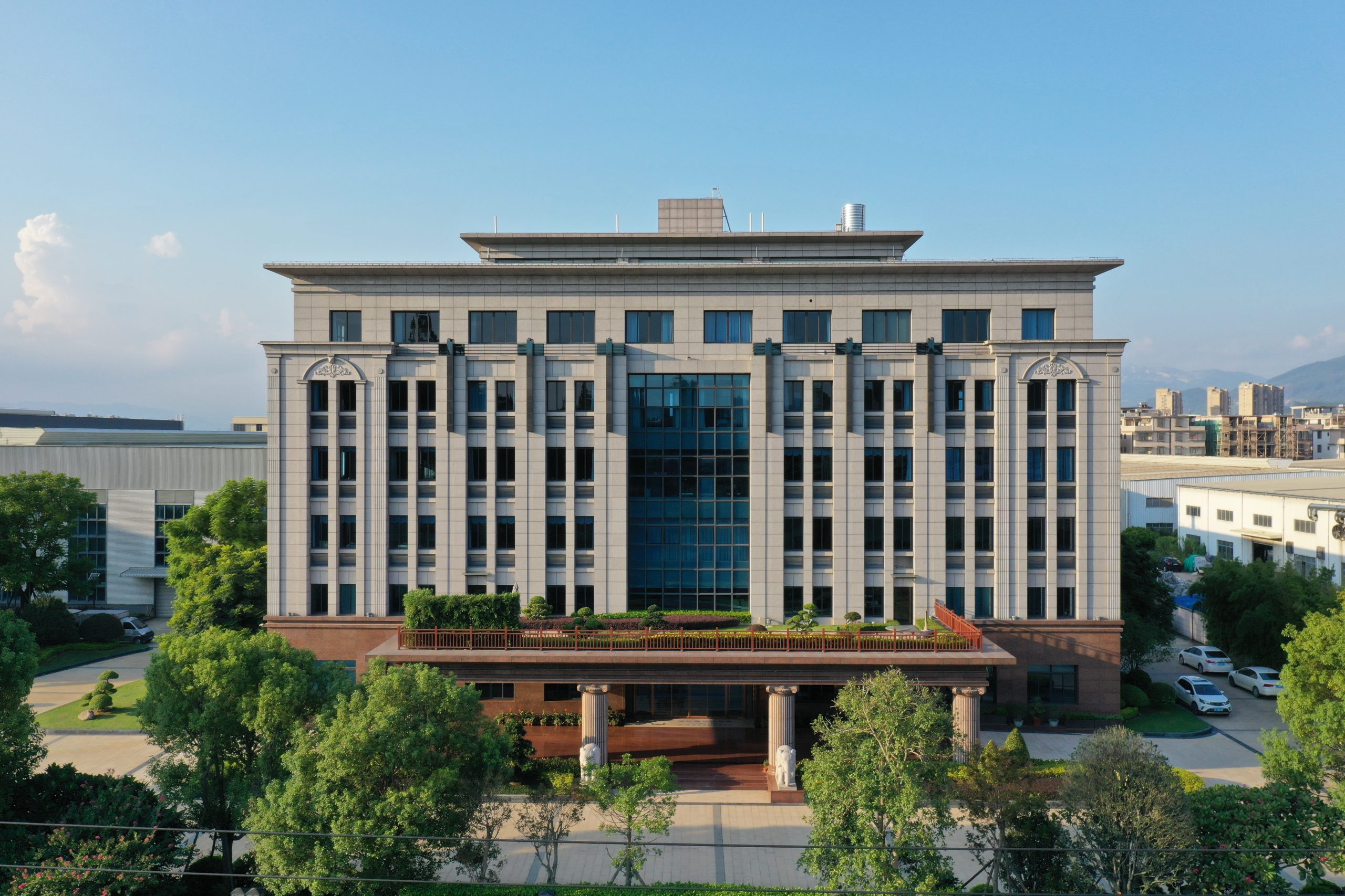 Упаковка и отправка торцовочной пилы в Малайзию