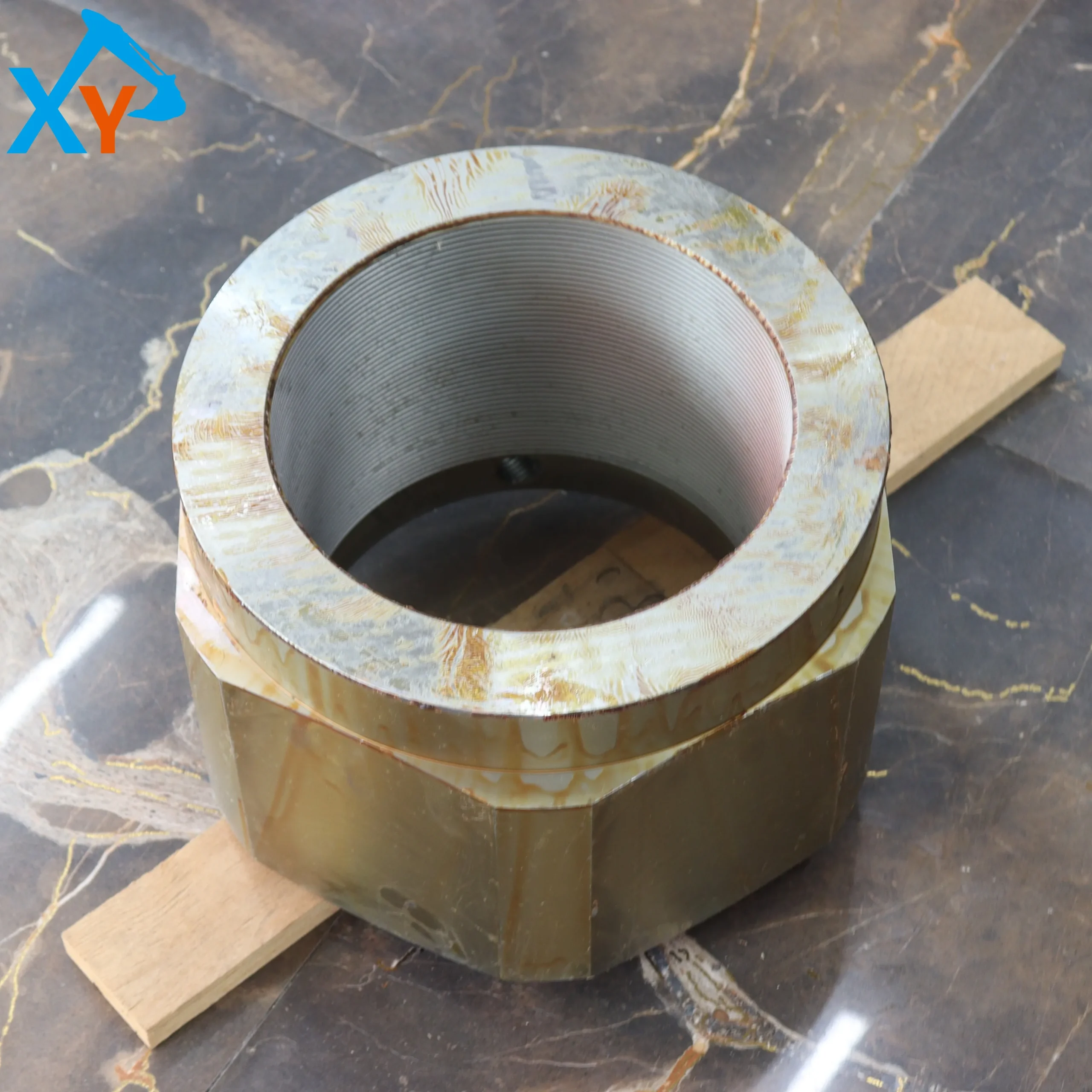 Оригинальный экскаватор ковш цилиндрическая гайка 0939523 Применимо Hitachi EX8000 Инженерная техника аксессуары