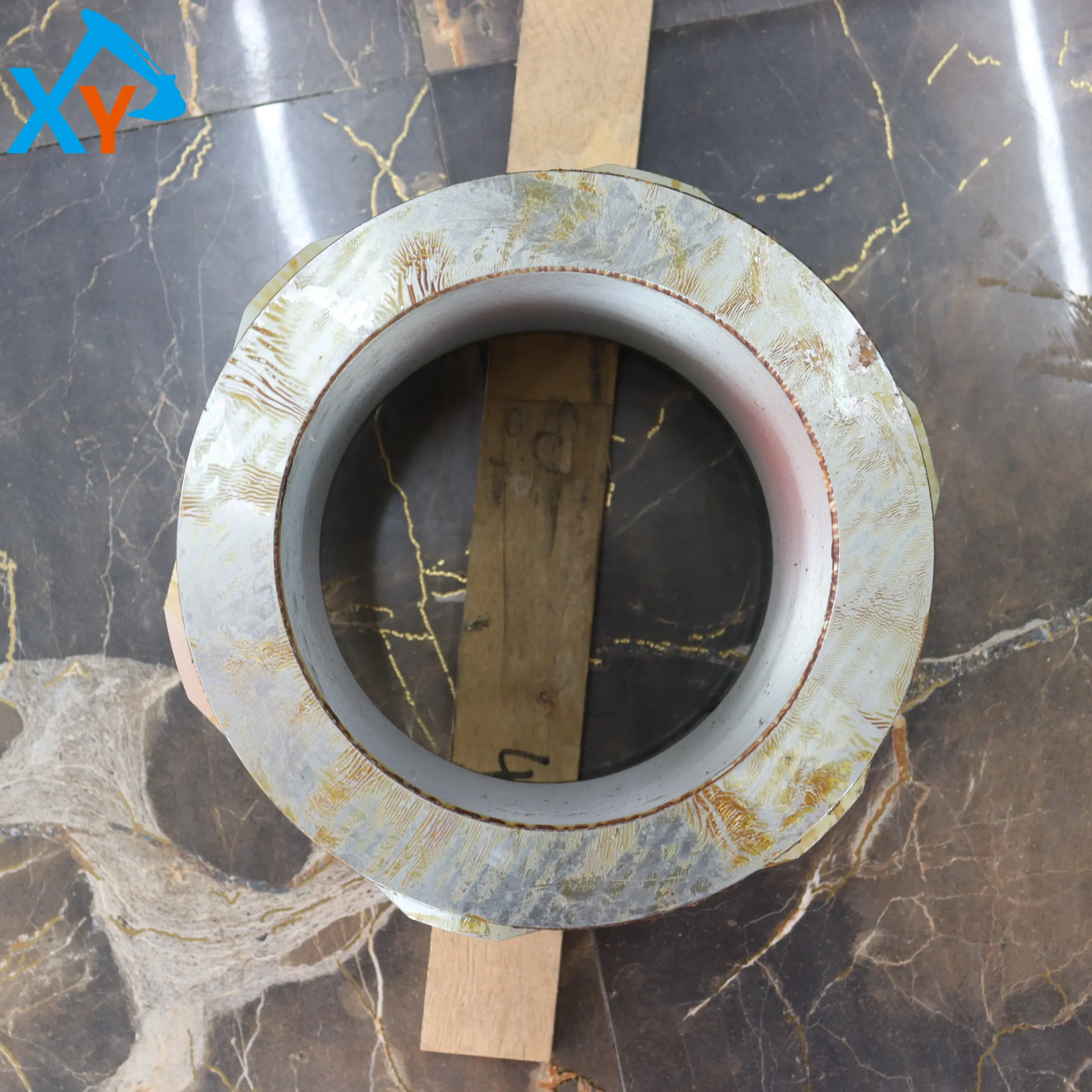 Оригинальный экскаватор ковш цилиндрическая гайка 0939523 Применимо Hitachi EX8000 Инженерная техника аксессуары