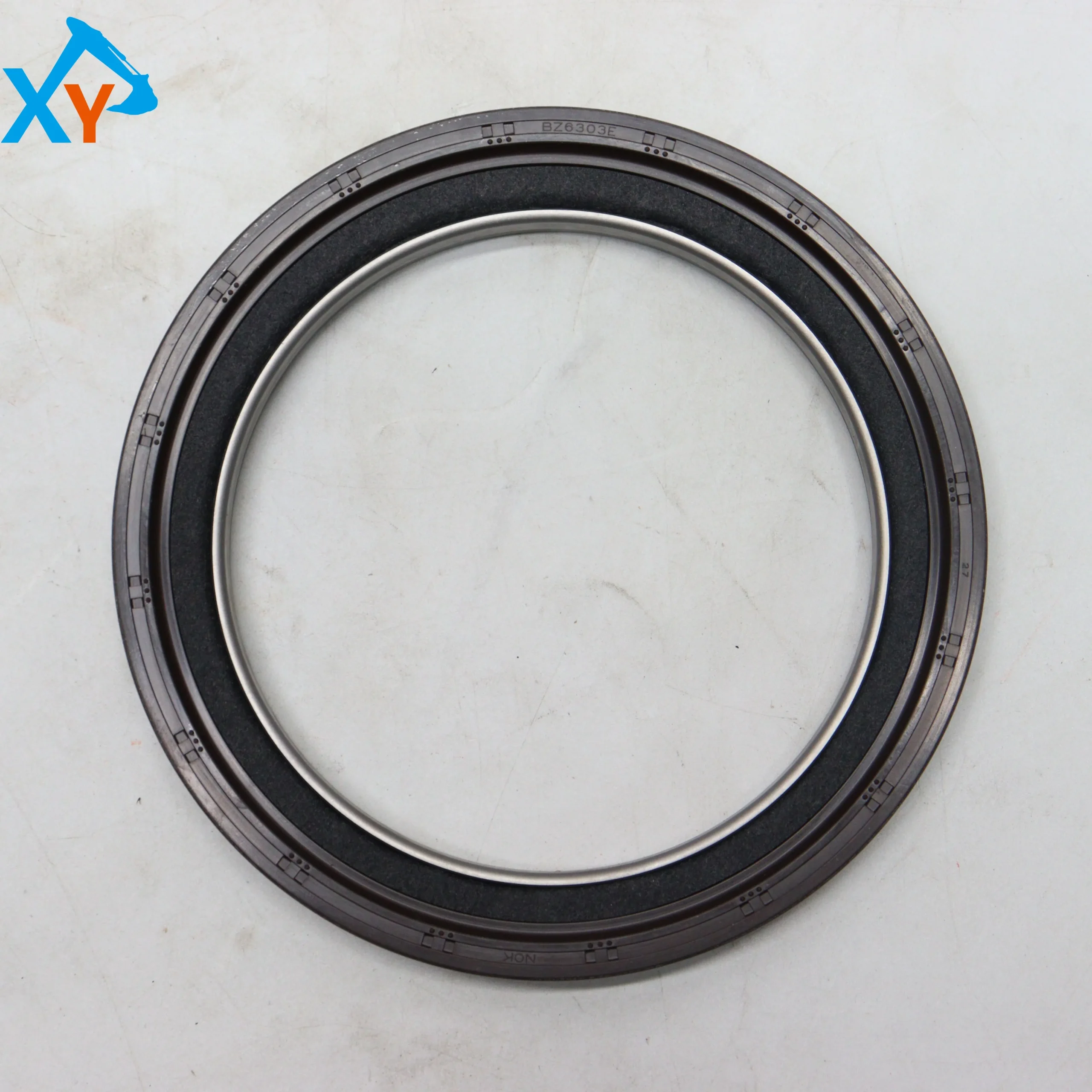 Оригинальный экскаватор аксессуары двигателя масляный уплотнение коленчатого вала 8972093423 8-97209342-3 Применение ISUZU 4HK1 6HK1