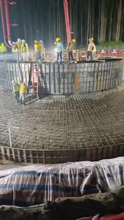 691e33c9d46ea6d2c5ee6f905d7f1003