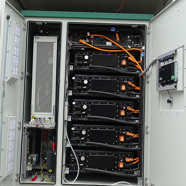 Безопасный и надежный интегрированный промышленный и коммерческий шкаф для хранения энергии.