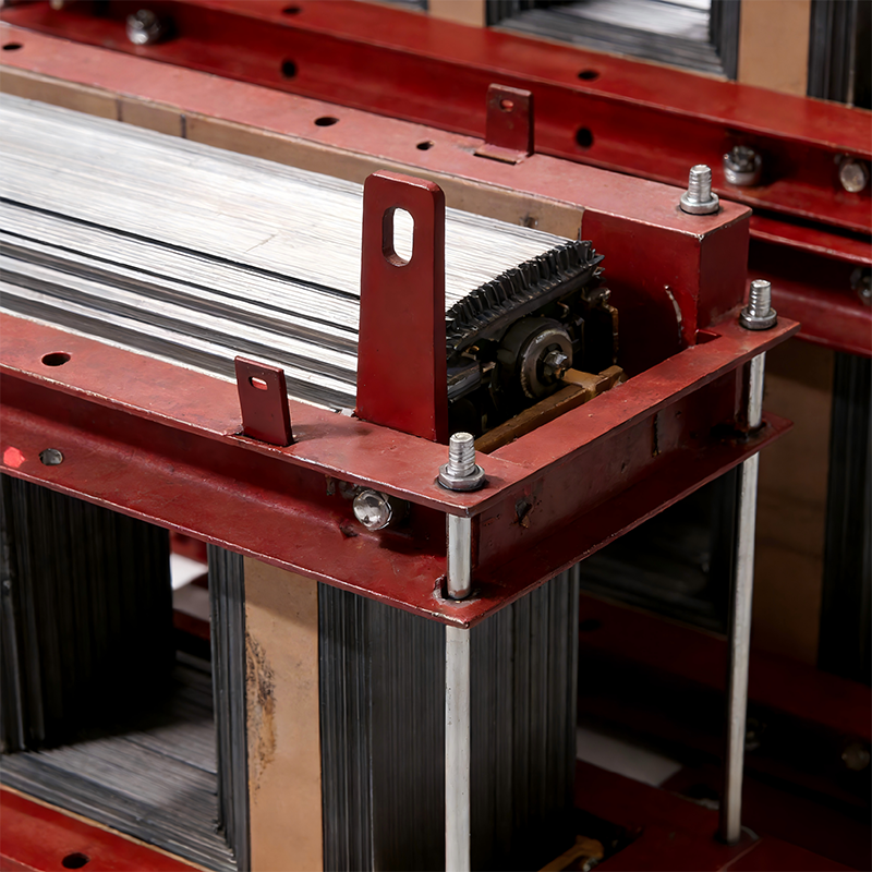 Сердечник из листового чугуна и кремниевой стали, специально предназначенный для трансформаторов, может быть изготовлен на заказ.