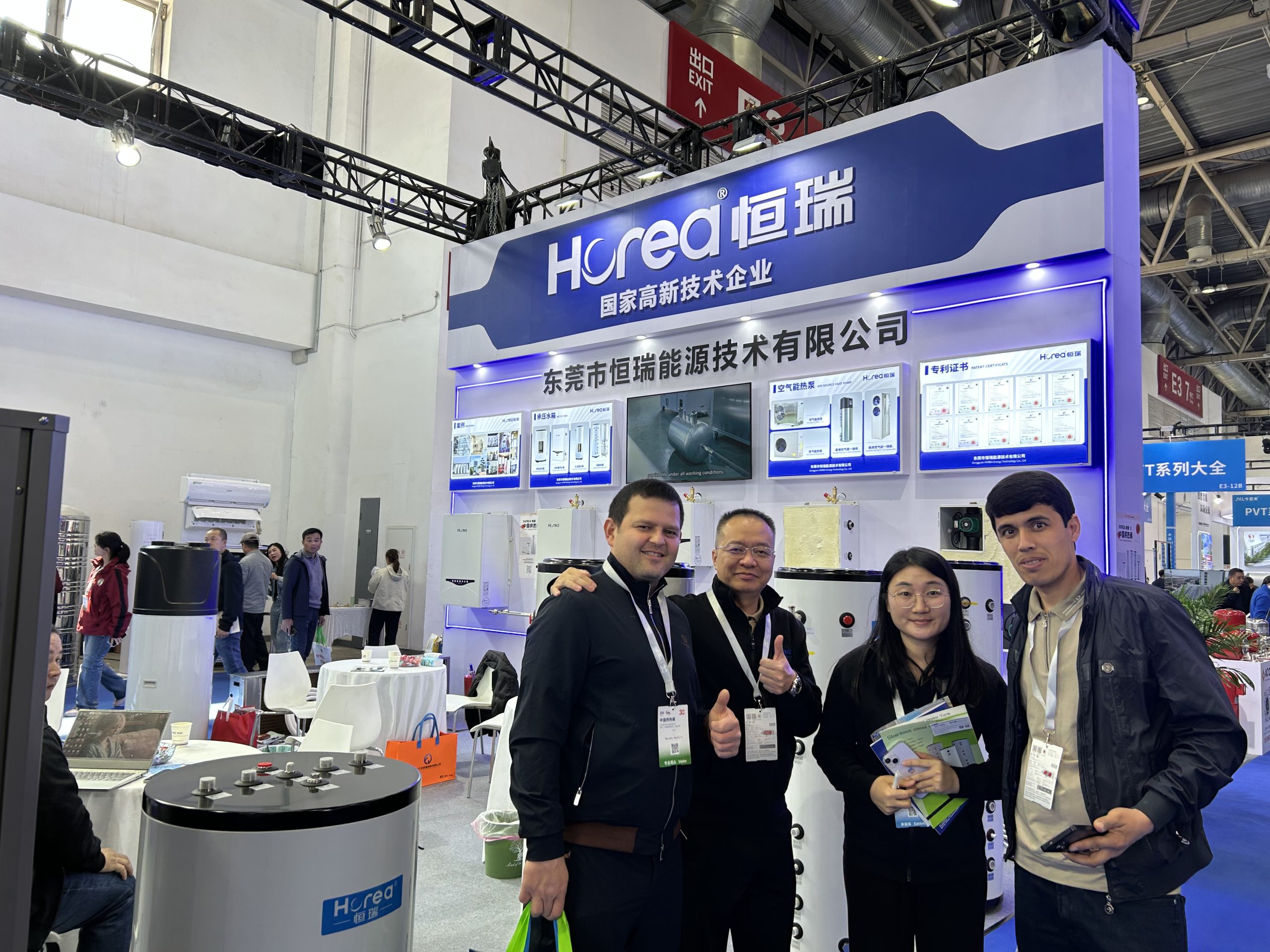 32149a60-0c0a-4b7c-ac9f-8a31d005c3e6