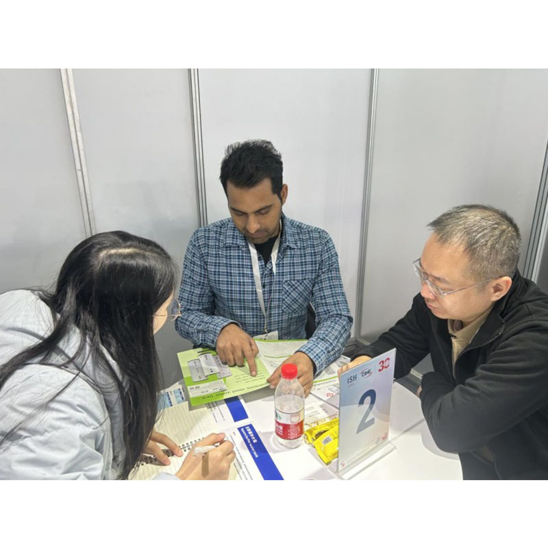 Выезды клиентов на места в Кыргызстане совместно с компанией Dongguan Hengrui Energy для налаживания сотрудничества и успешной реализации