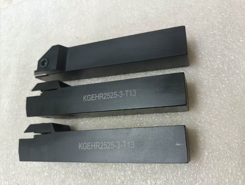 KGEHR2525-3-T13 Державка