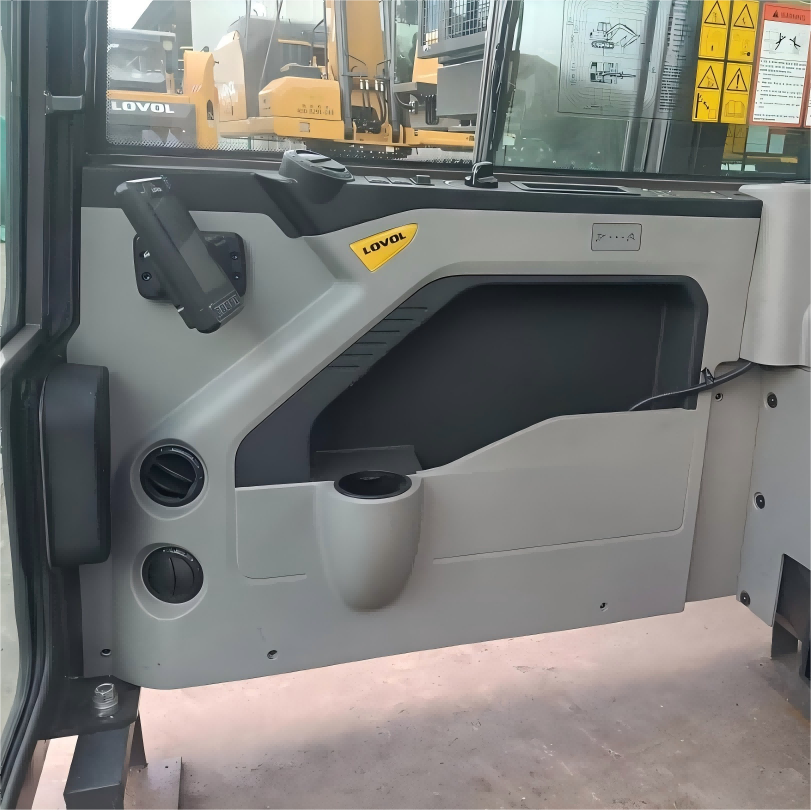 КОМПЛЕКТУЮЩИЕ ДЛЯ ИНТЕРЬЕРОВ ЛИМУЗИН-БАСОВ