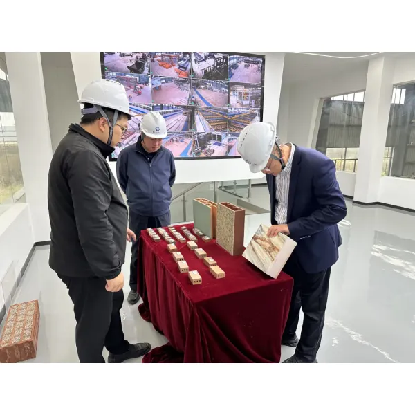 Китайская ассоциация производителей кирпича и плитки посетилаООО Чжубанг Строительные Технологиис целью содействия новому развитию в секторе производства кирпича и плитки
