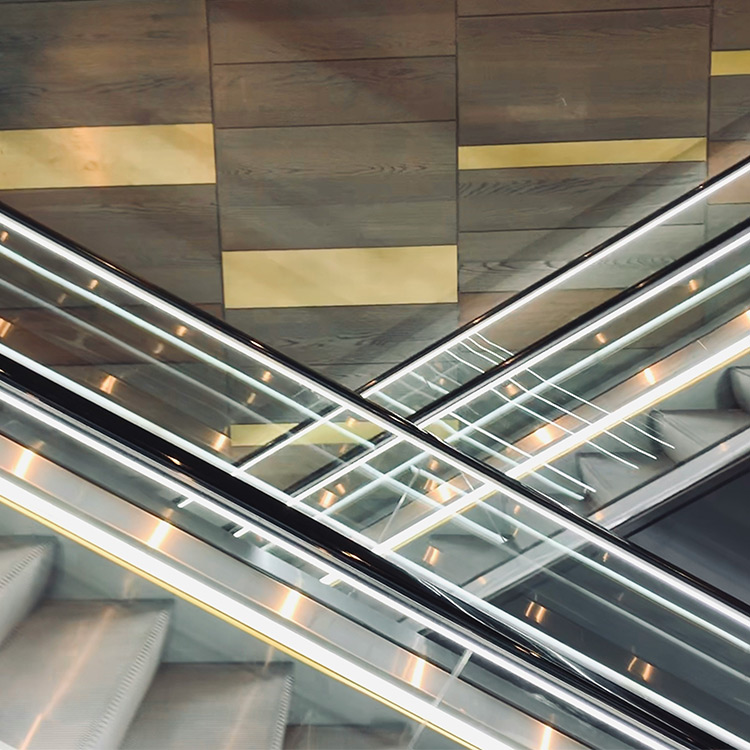 Ведущий производитель эскалаторов в Китае