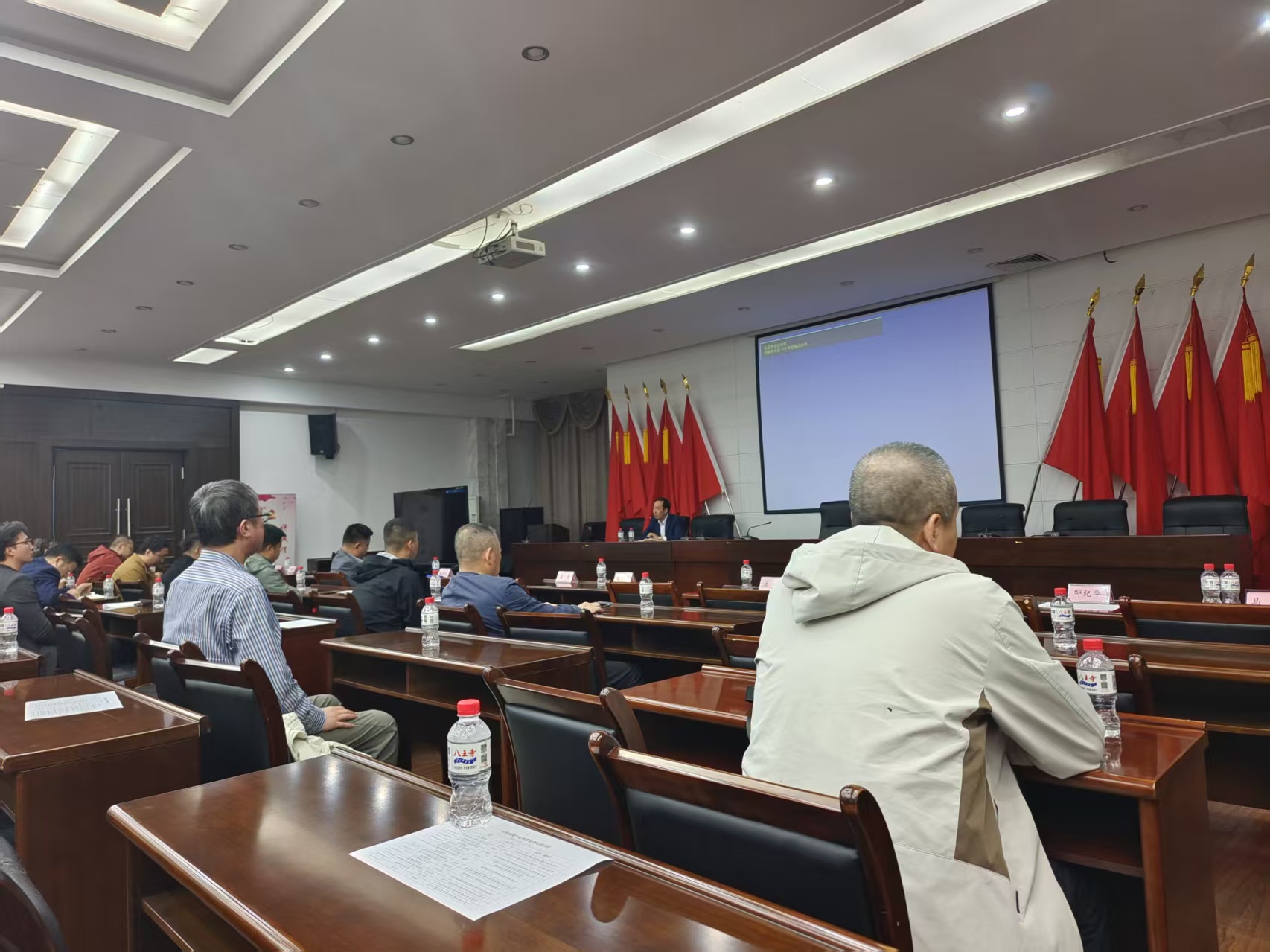 # Компания «Jia Yi Cable» приняла участие в «мобилизационном собрании по выходу на зарубежные рынки» для кабельных предприятий провинции Ляонин и в семинаре по внешней торговле
