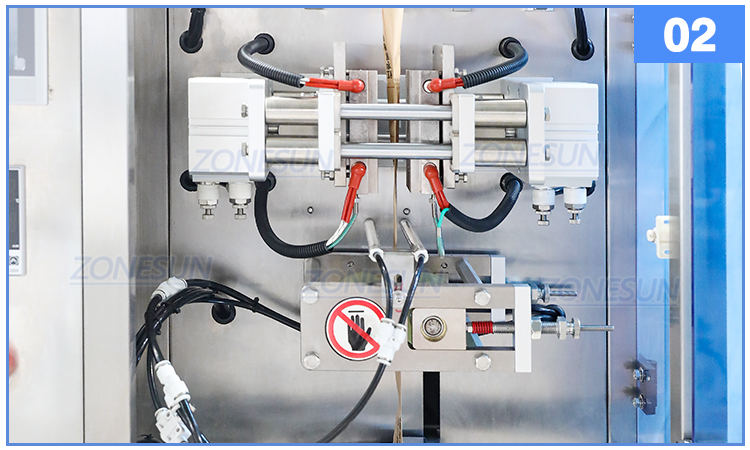 Вертикальная упаковочная машина-4002