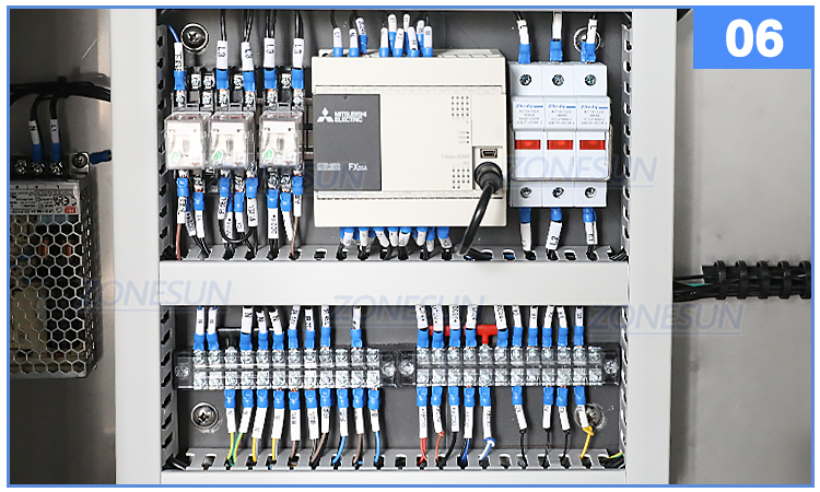 Вертикальная упаковочная машина-4006