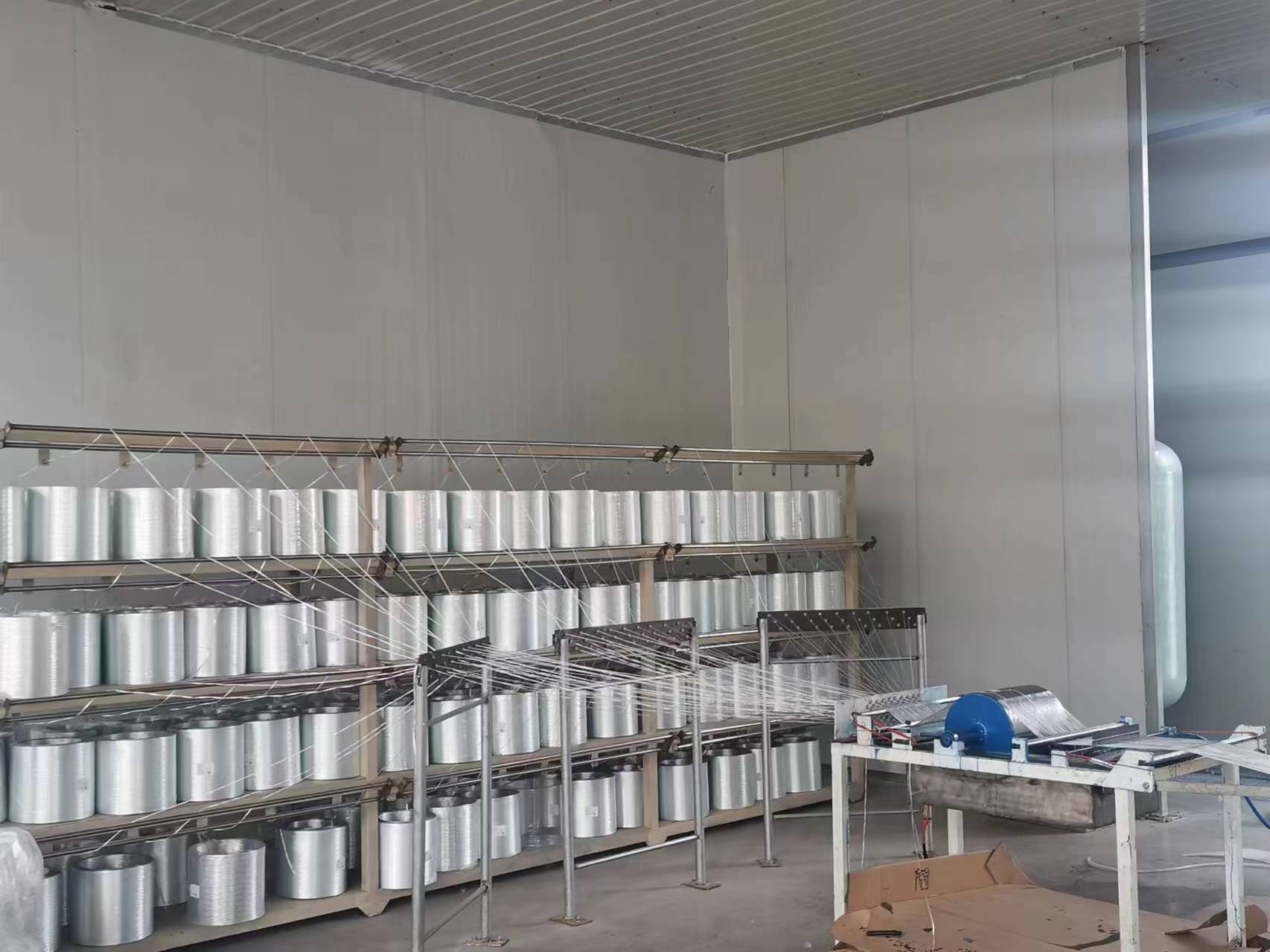 Заголовок: Интеллектуальный мониторинг: как умные технологии повышают безопасность стеклопластиковых сосудов давления