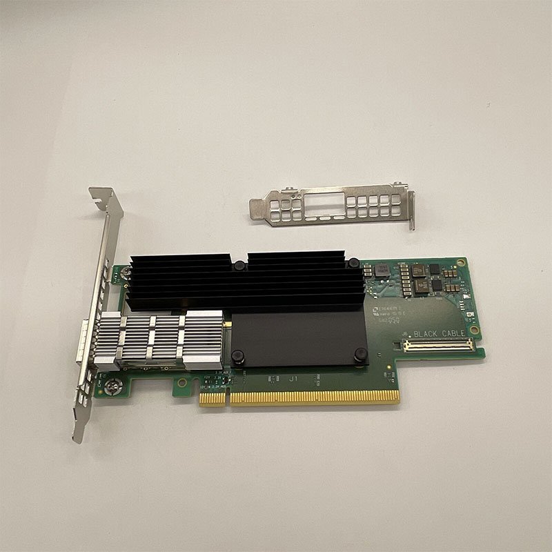 шлюз Mellanox MCX653105A-HDAT