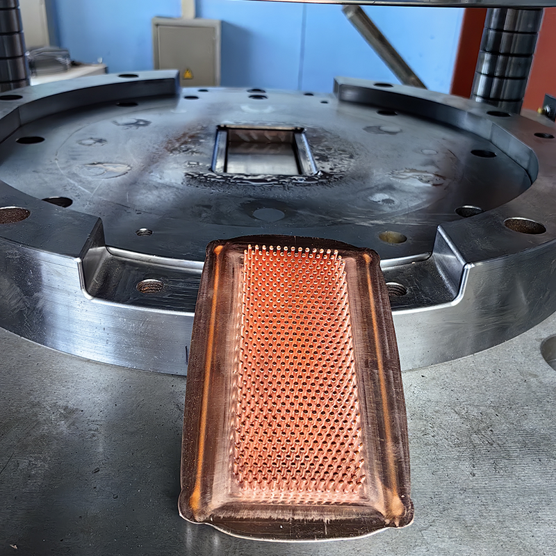 Медный радиатор для IGBT-транзисторов