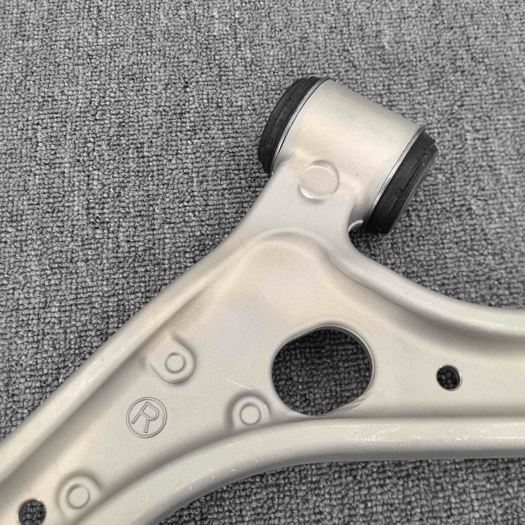 PMA A2463304700 A2463304800 Рычаг передний нижний левый Mercedes CLA C117 / GLA X156 / A W176 / B W246 - ZungSing