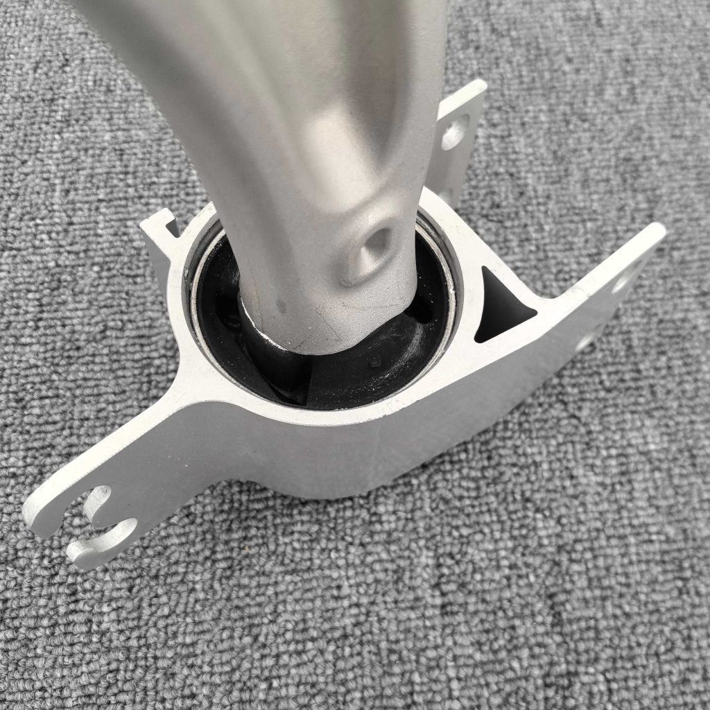 PMA A2463304700 A2463304800 Рычаг передний нижний левый Mercedes CLA C117 / GLA X156 / A W176 / B W246 - ZungSing