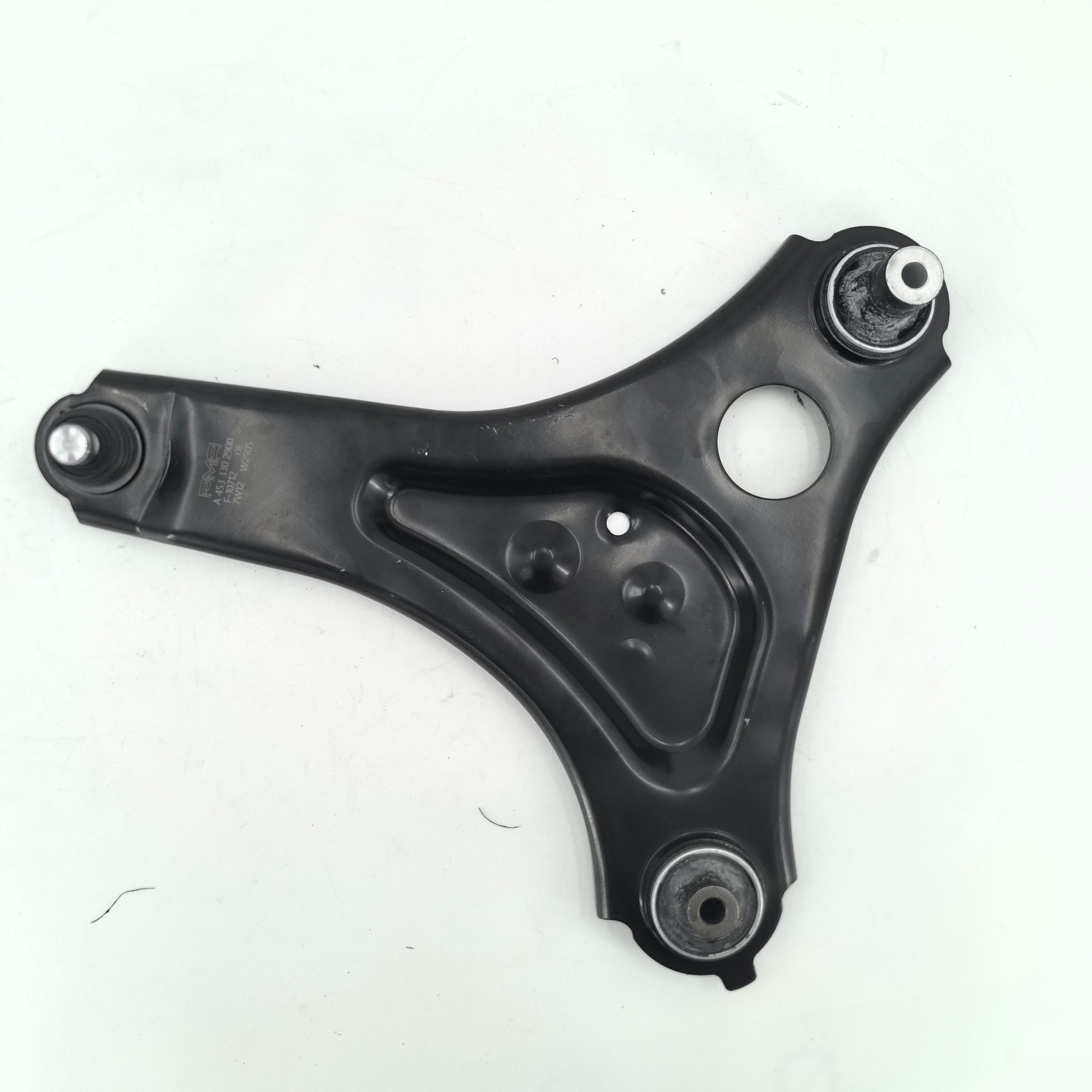 PMA A4533302900 A4533303000 Рычаг SMART FORTWO 453