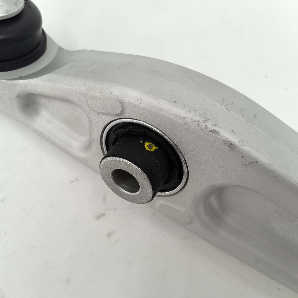 PMA 1188341-00-C Передний нижний рычаг Tesla model Y - ZungSing