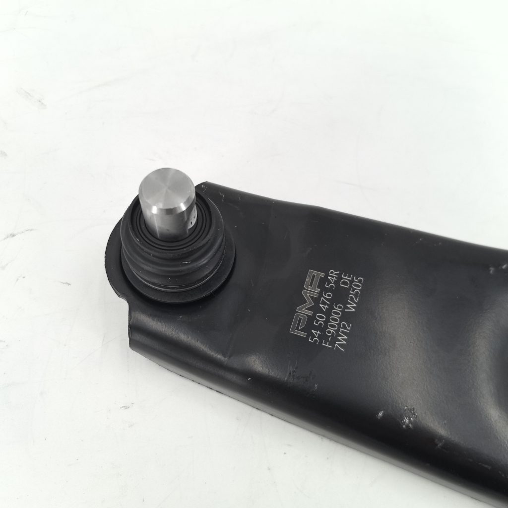 PMA Рычаг поперечный передний правый Mercedes Benz SMART 453 - ZungSing