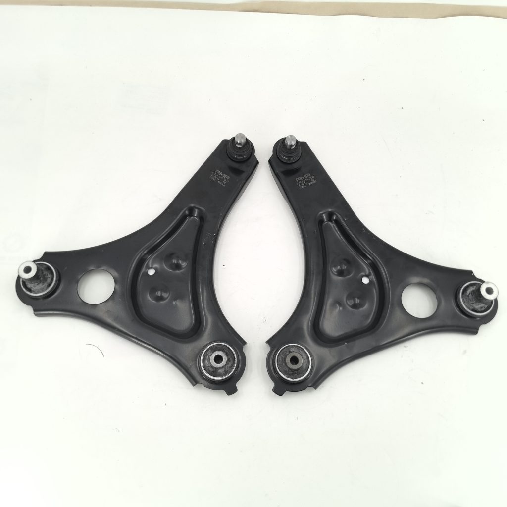 PMA Рычаг поперечный передний правый Mercedes Benz SMART 453 - ZungSing