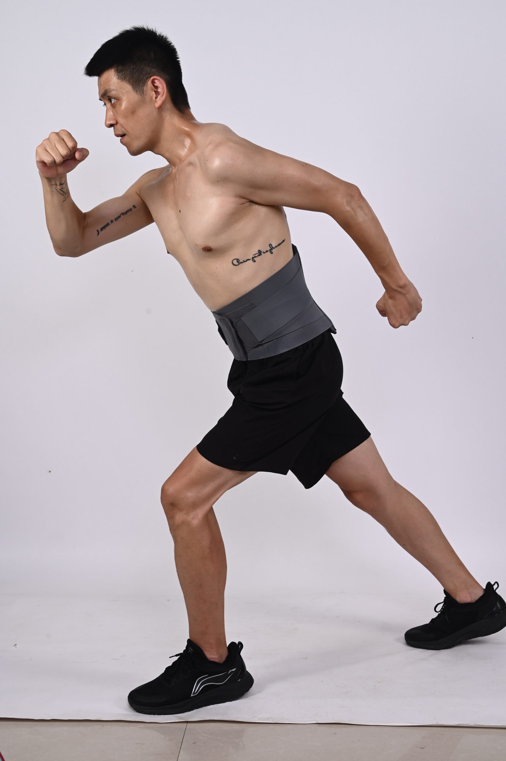 Пояснично-крестцовый ортопедический пояс