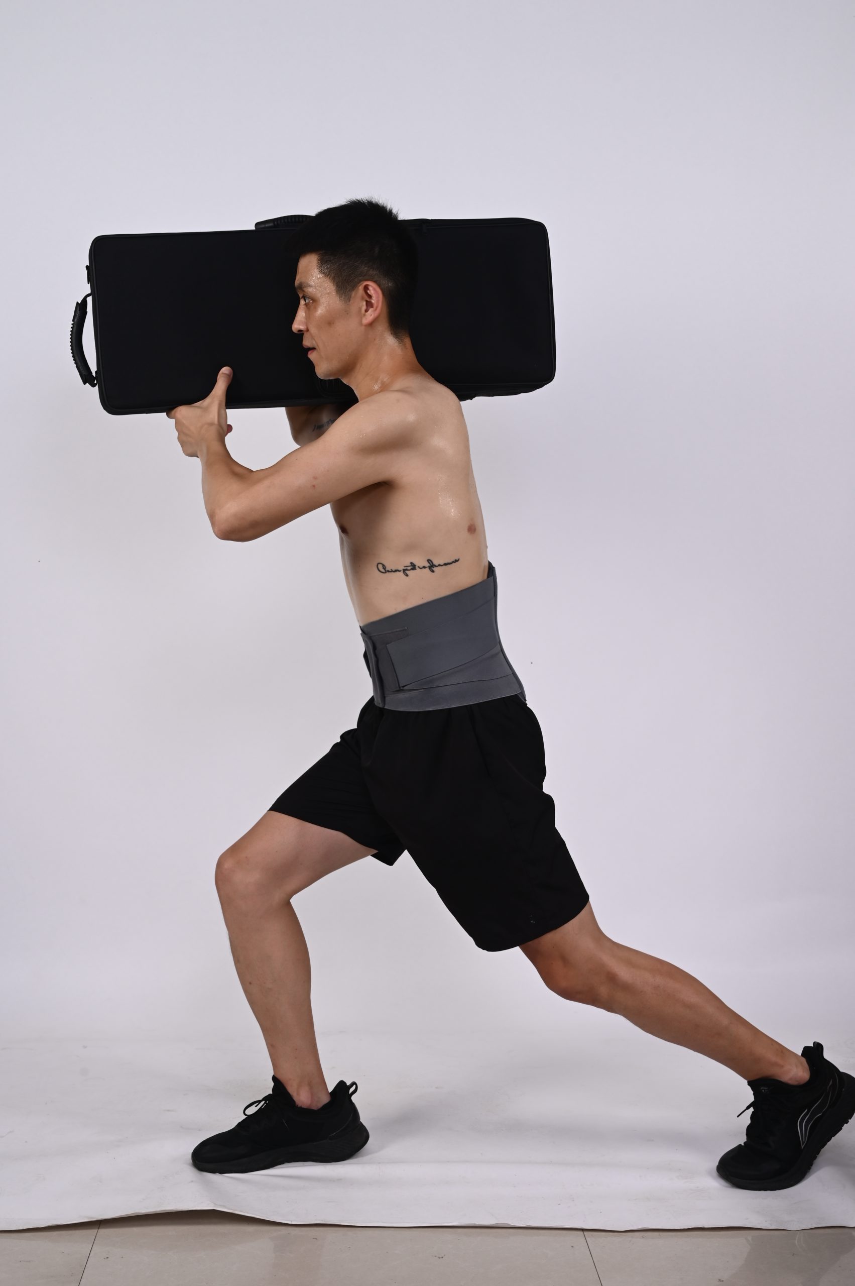 Пояснично-крестцовый ортопедический пояс