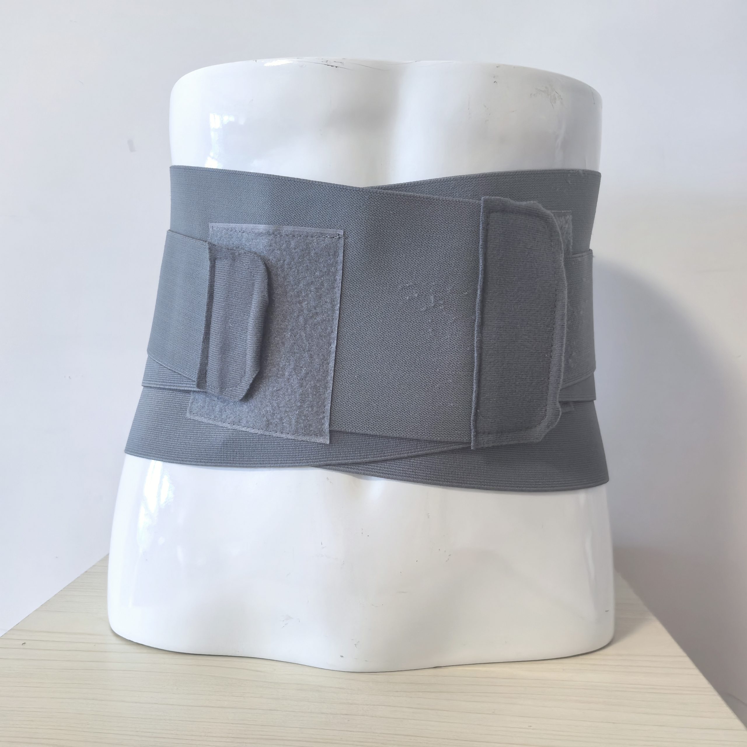 Пояснично-крестцовый ортопедический пояс