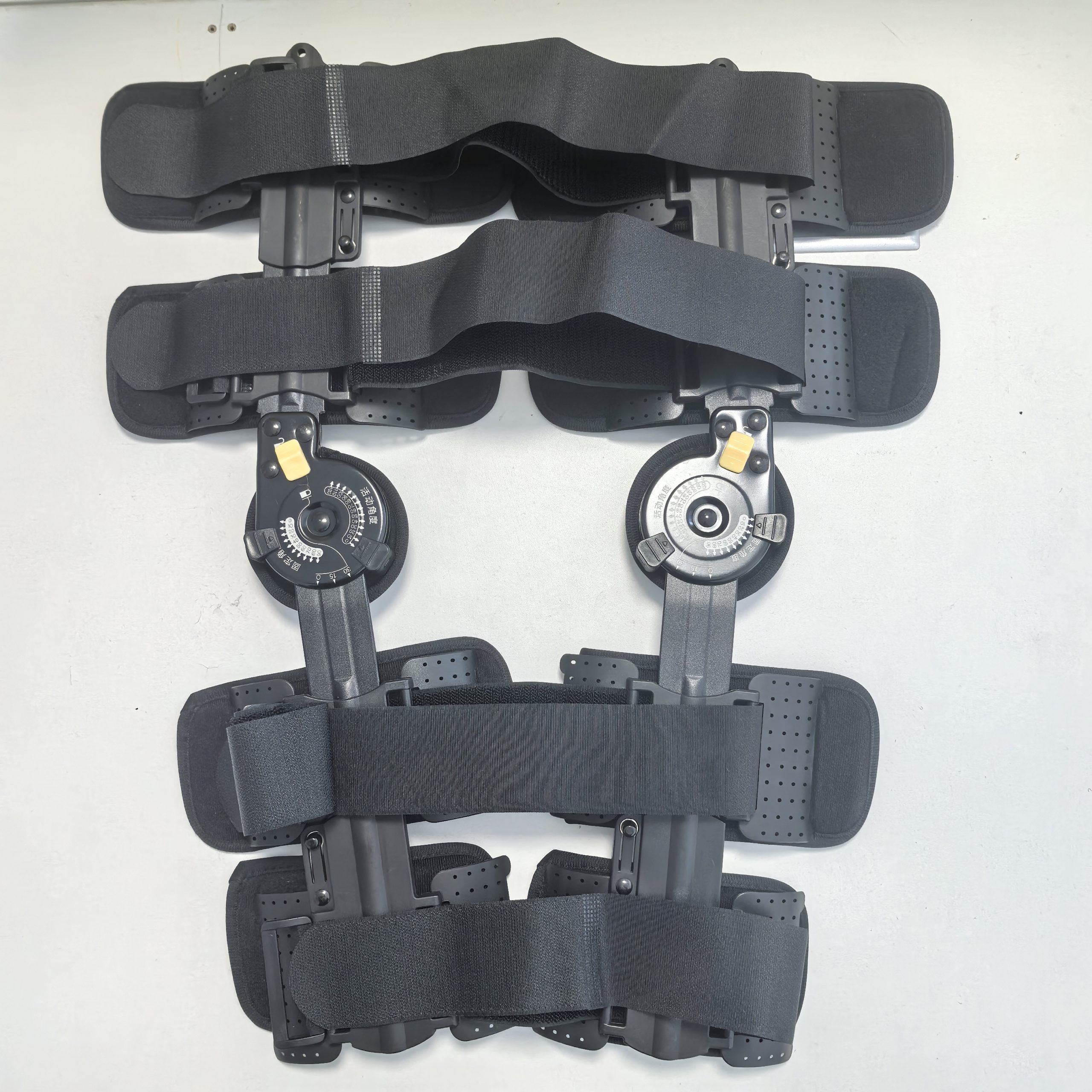 Бандаж для голеностопа